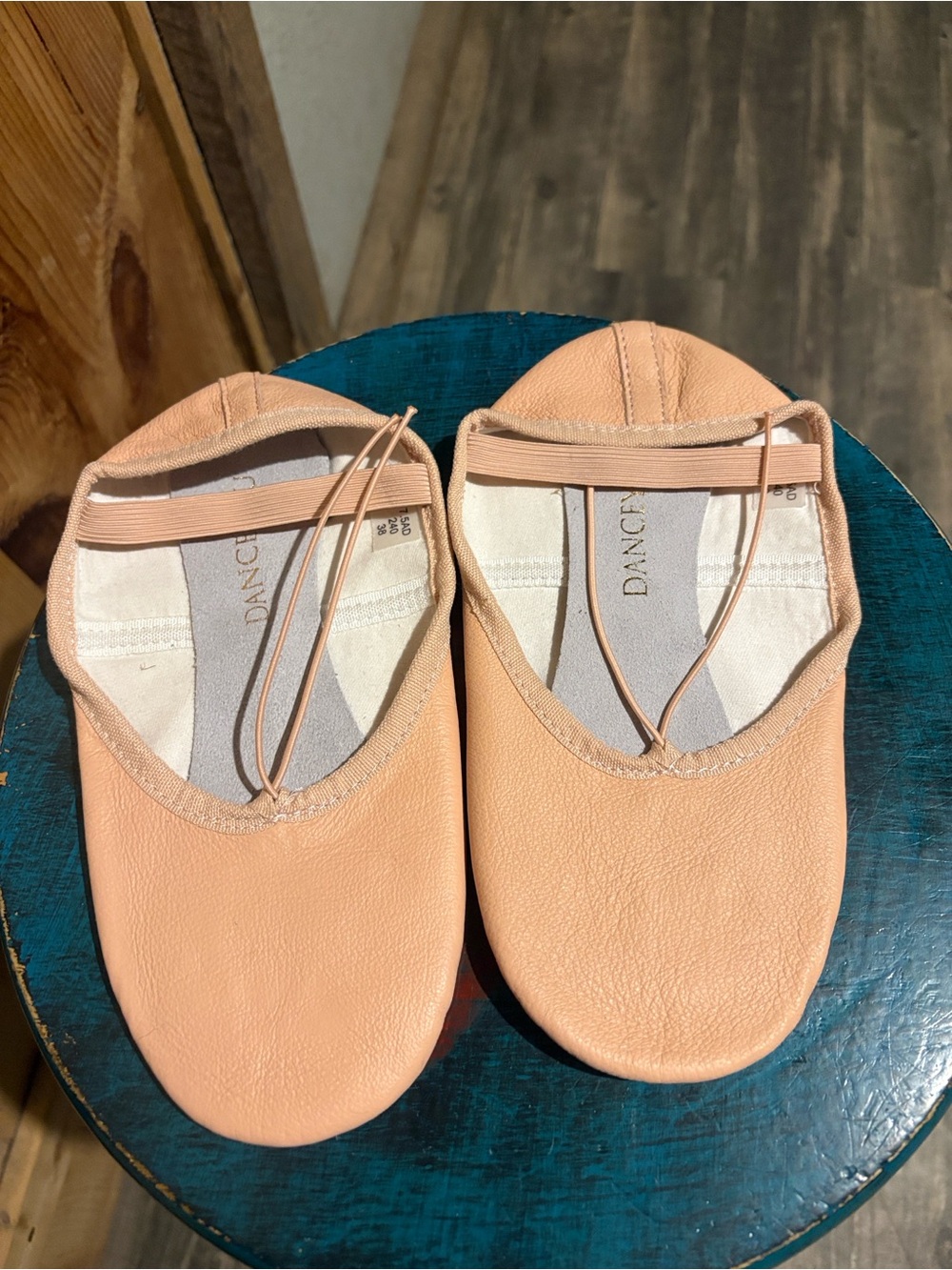 Leather Ballet Slippers with Elastic Strap -